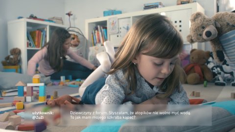 Zabawa na planie produkcji Biodermy